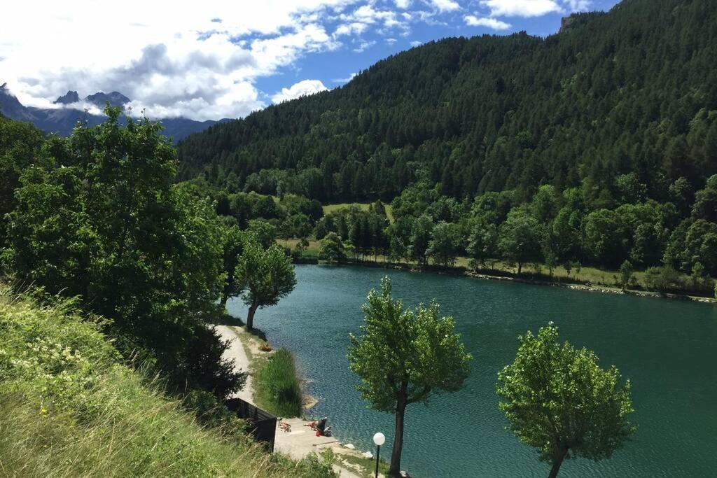Maison Neuve Proche De Barcelonnette Jausiers Εξωτερικό φωτογραφία