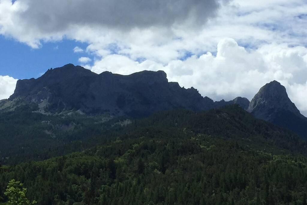 Maison Neuve Proche De Barcelonnette Jausiers Εξωτερικό φωτογραφία