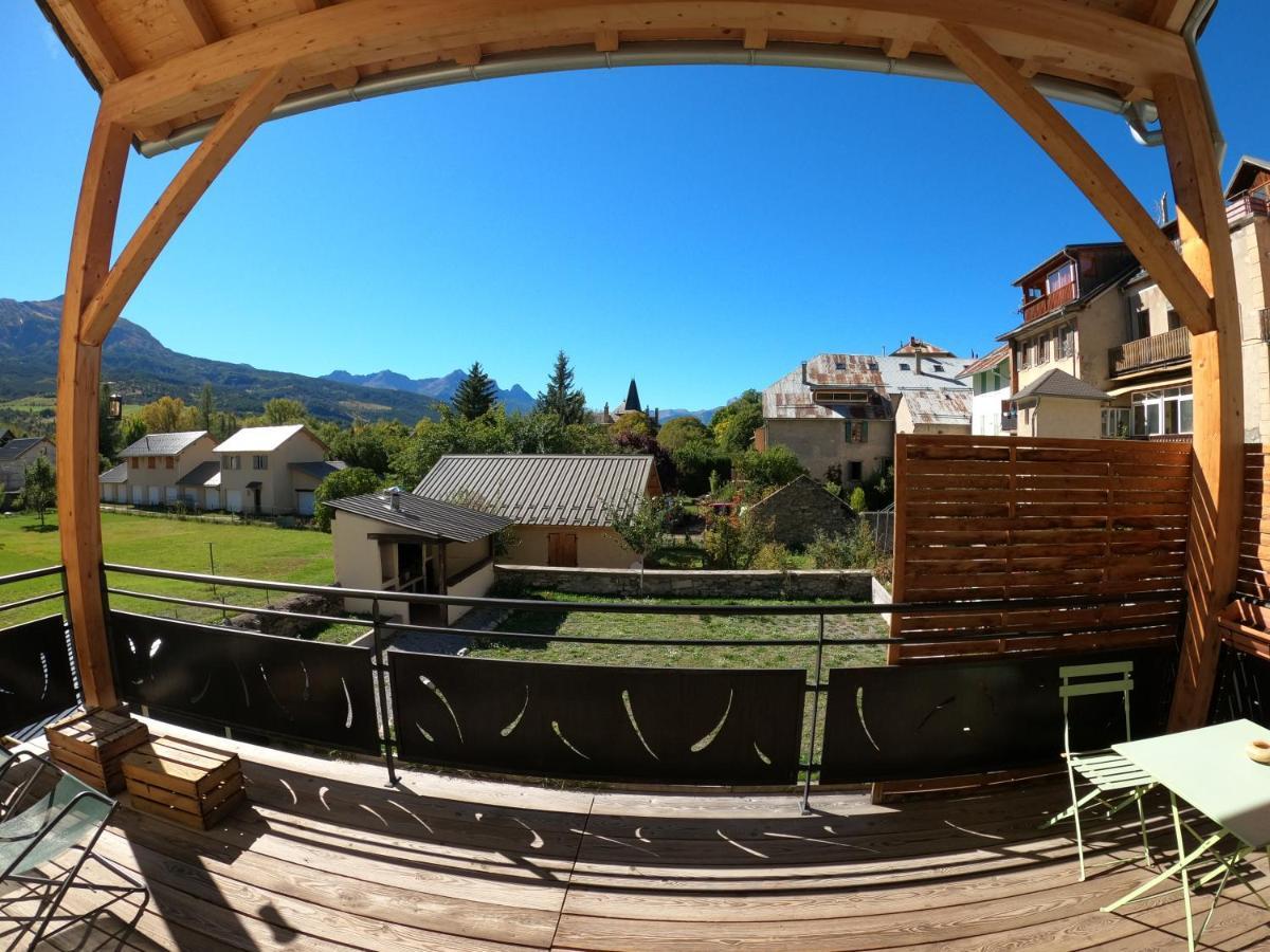 Maison Neuve Proche De Barcelonnette Jausiers Εξωτερικό φωτογραφία