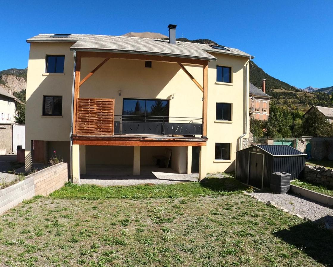 Maison Neuve Proche De Barcelonnette Jausiers Εξωτερικό φωτογραφία